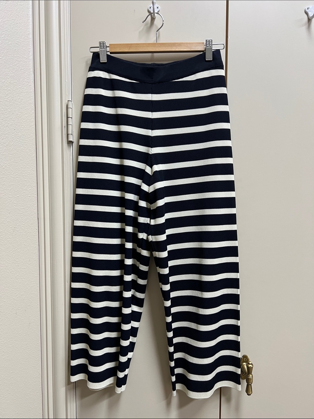 ZARA size small Striped Wide-Leg Knit Pants - Navy & White (cream)